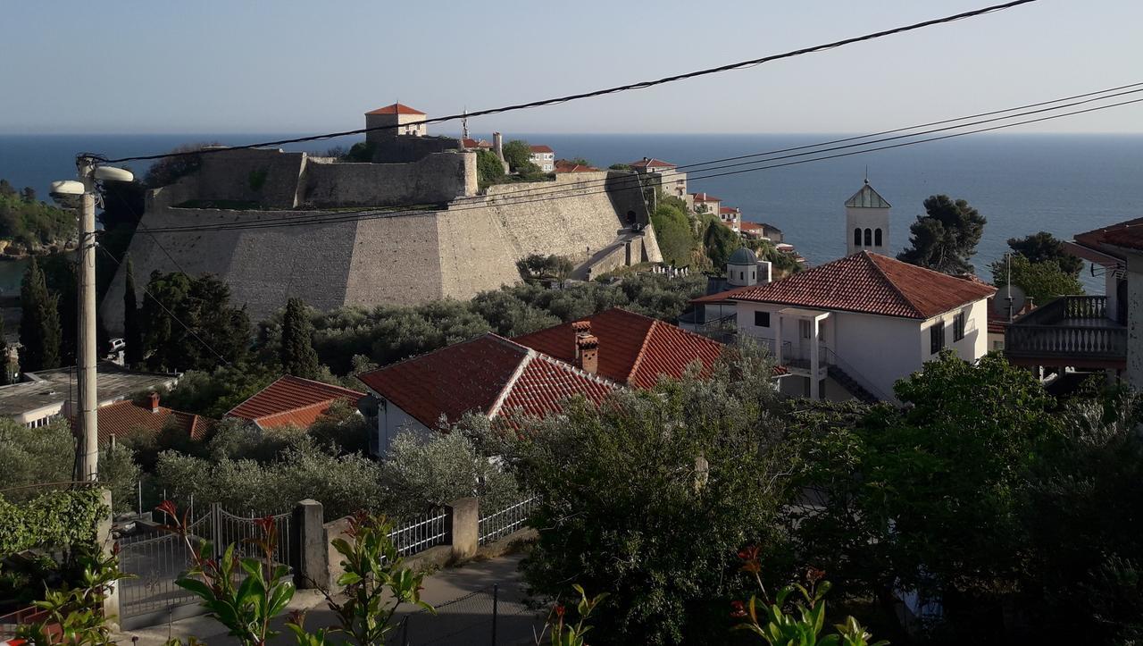Luka Apartment Ulcinj Eksteriør billede